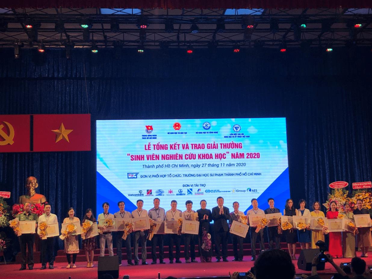 Sinh viên Phân hiệu Trường Đại học Y Hà Nội tại Thanh Hóa đạt thành tích tại Giải thưởng 