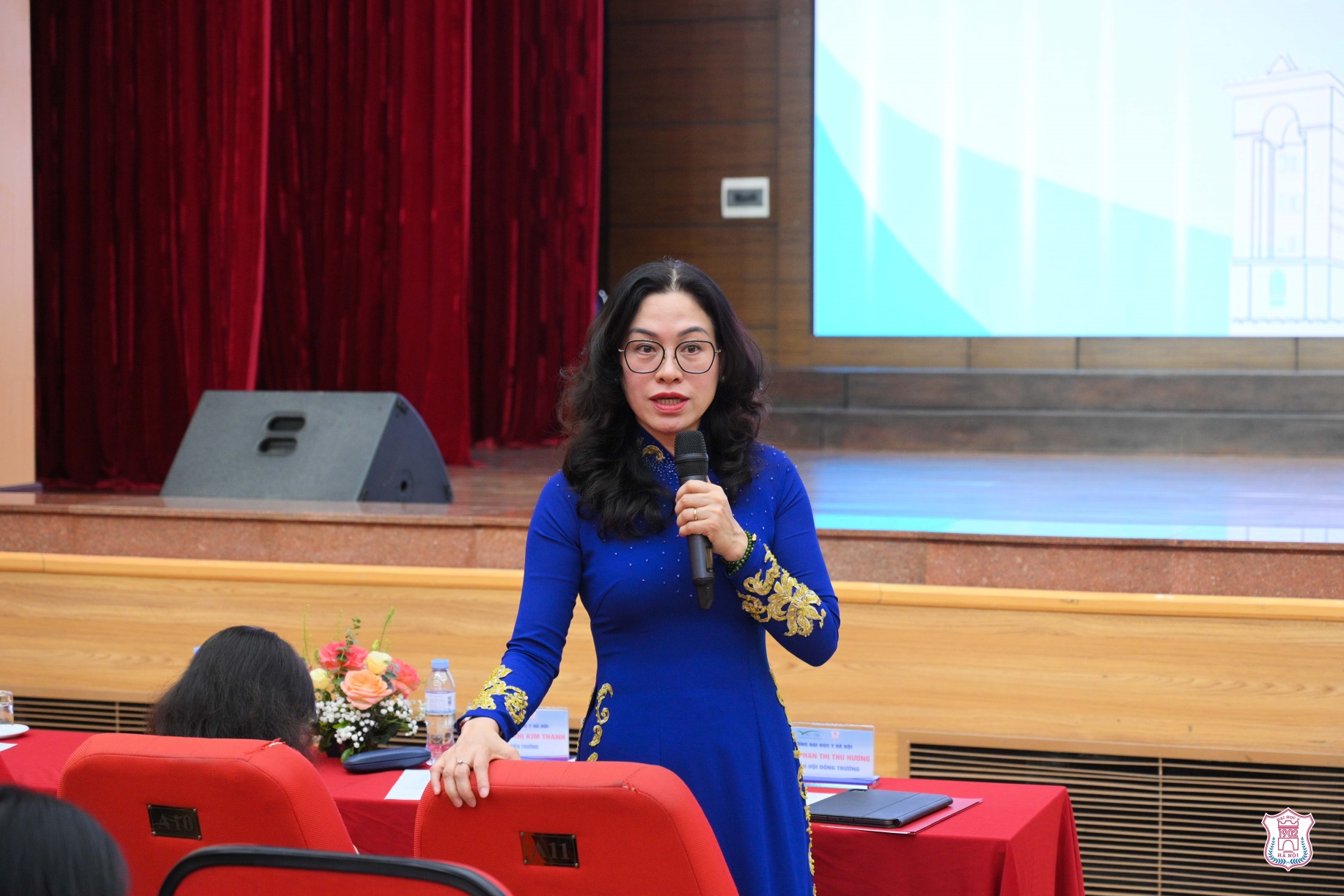 https://apiwebhmu.hmu.edu.vn/Upload/Images/56449146-d987-4e50-85eb-4d96d941a2a3.jpg