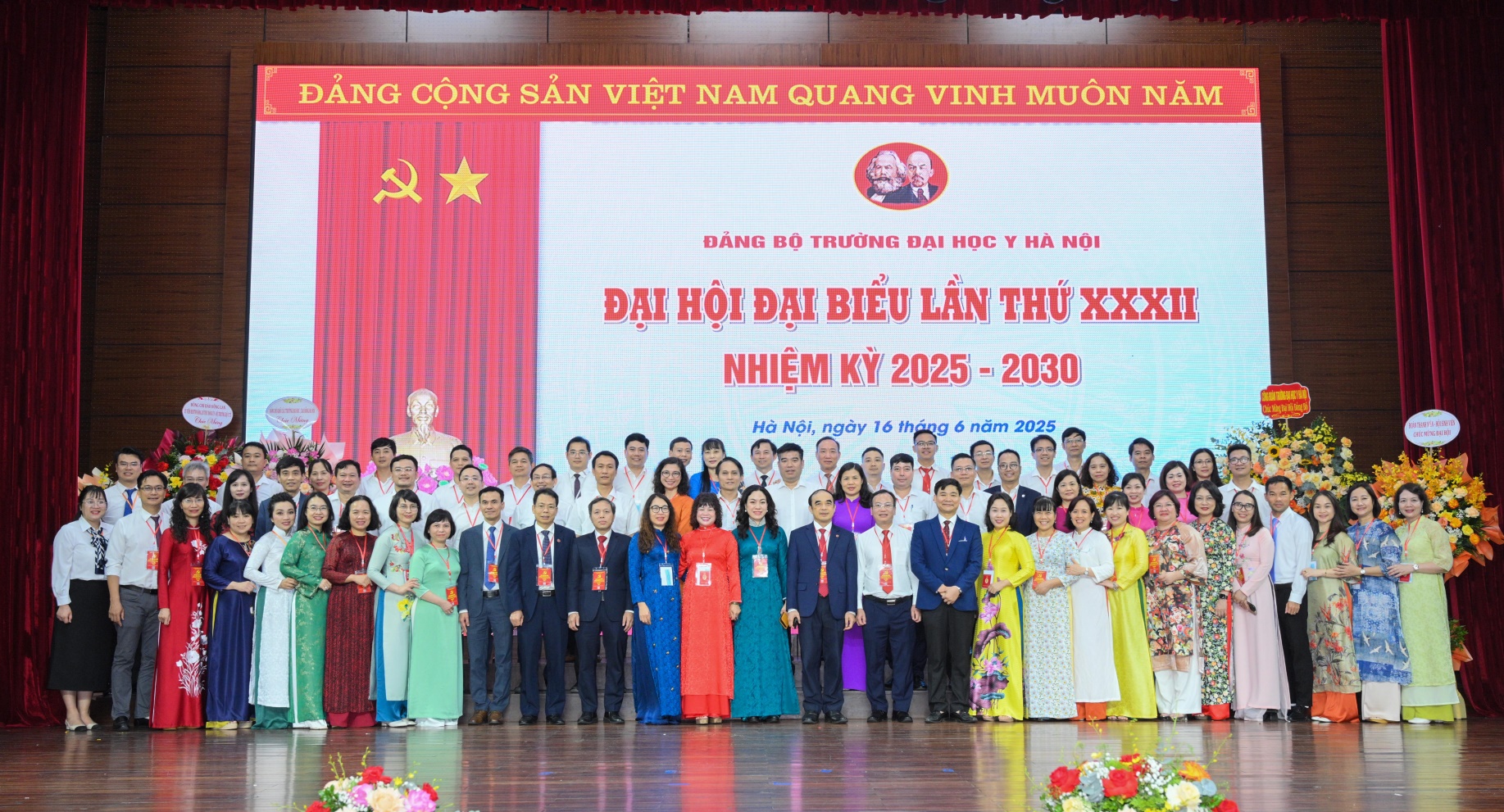 https://apiwebhmu.hmu.edu.vn/Upload/Images/c71ebd24-47e0-4975-a1df-fc17f3326fbf.jpg