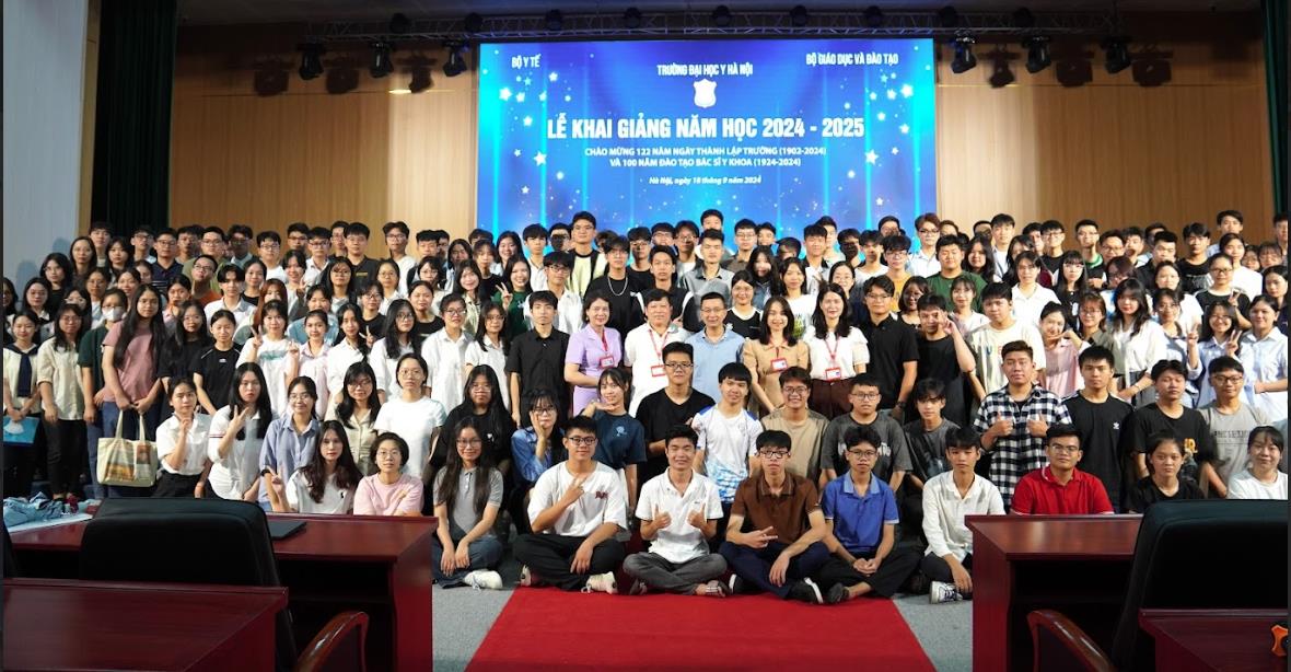 Trường Đại học Y Hà Nội tổ chức Lễ Khai giảng năm học 2024 – 2025